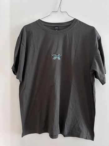 T-shirt shein taille L