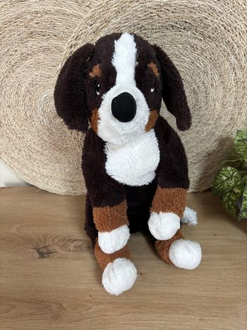 Doudou chien marron blanc bouvier bernois ikea 