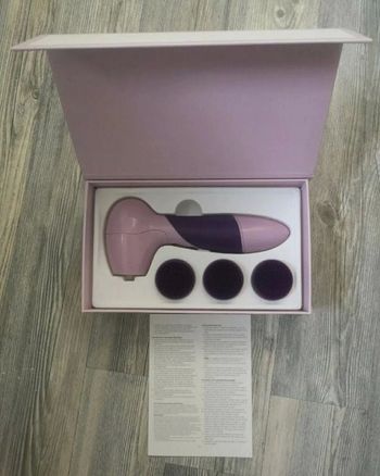 Brosse nettoyante visage younique