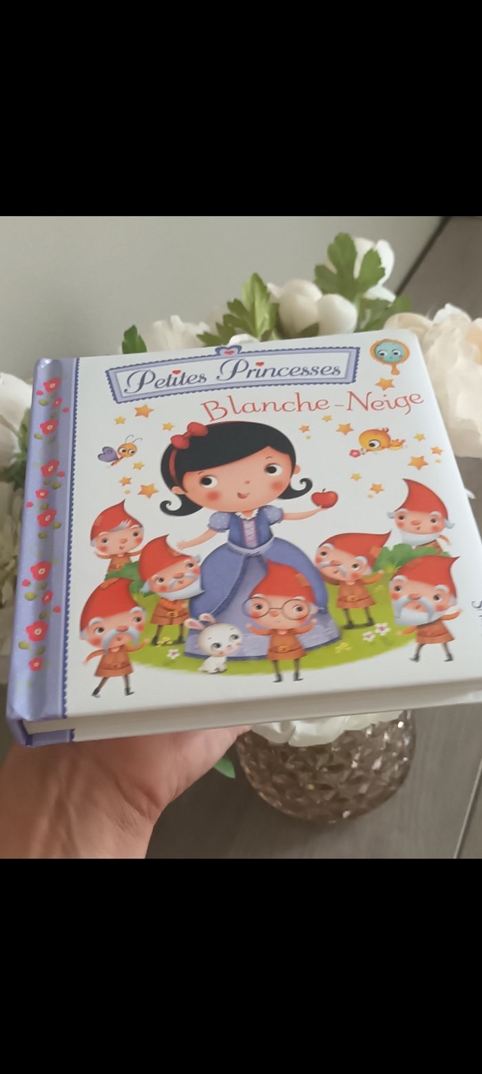 Blanche neige - photo numéro 2