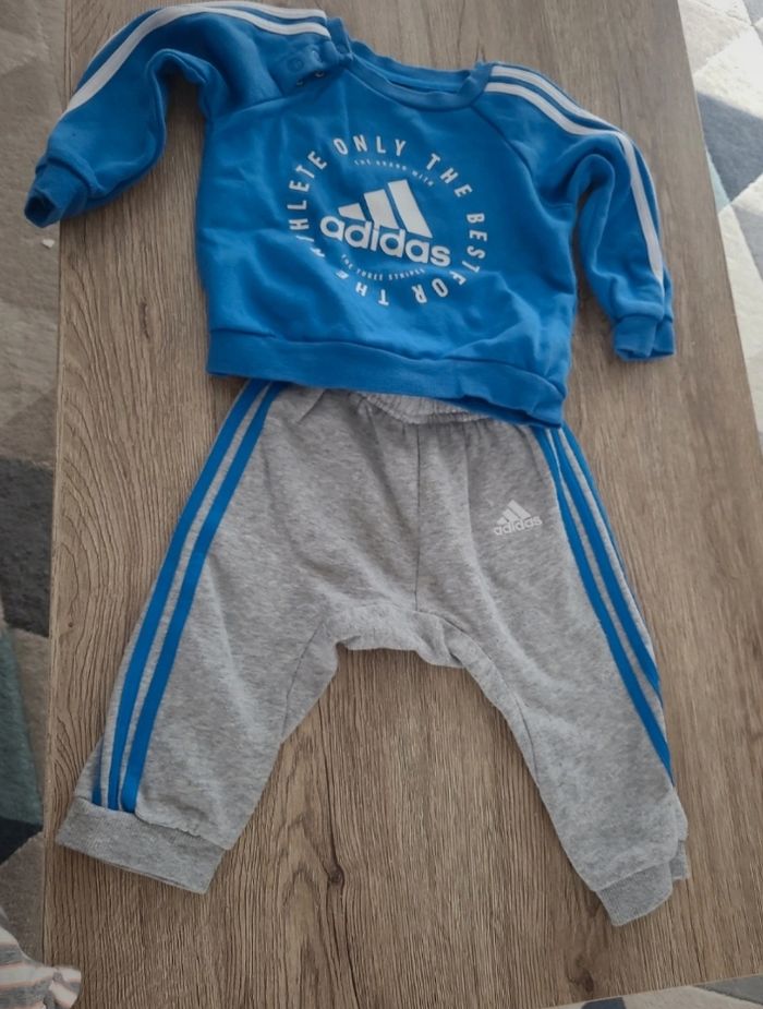 Jogging Adidas  6/9mois