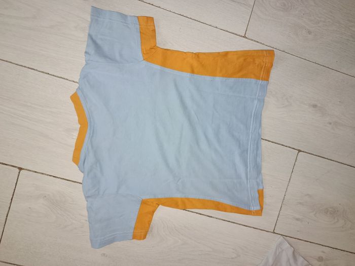 T-shirt manche courte 4ans - photo numéro 3