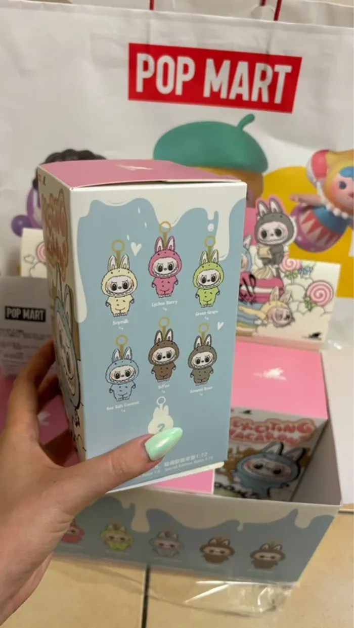 Sesame bean - Exciting macaron - The monsters - Labubu - Popmart - photo numéro 5