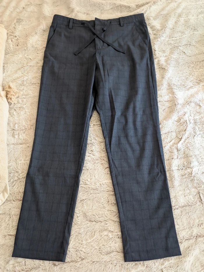 Celio. Pantalon 42