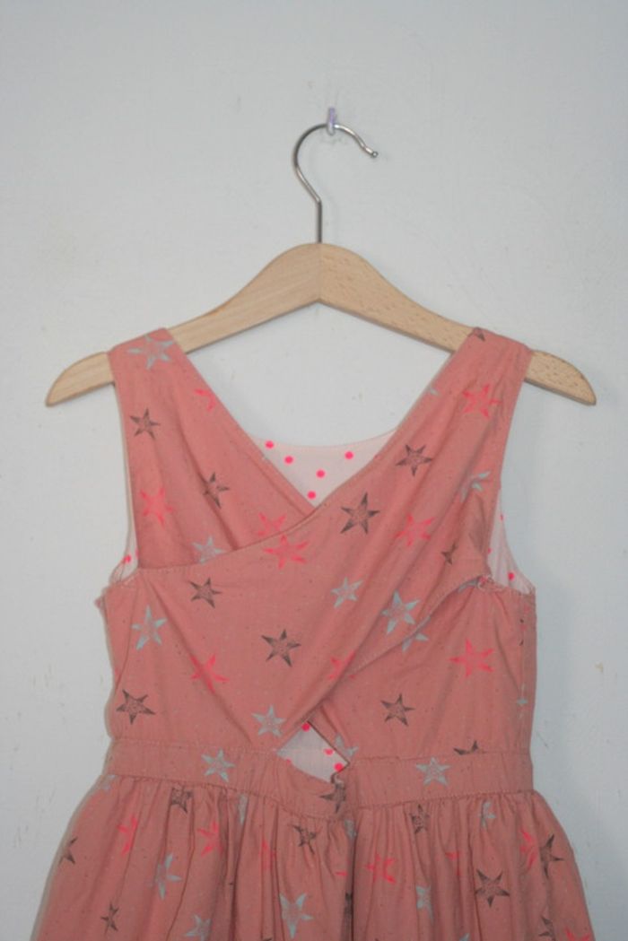 Robe d'été réversible Kiabi taille 5 ans - photo numéro 8
