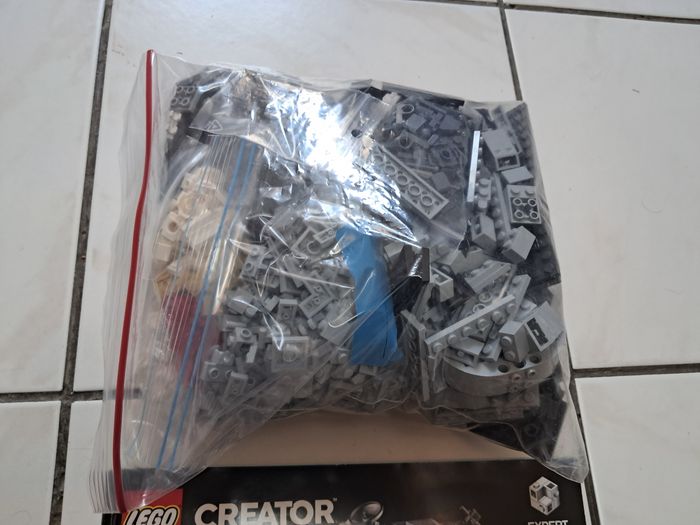 Lego creator ref 10266 - photo numéro 3