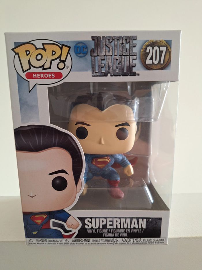pop 207 Justice League - Superman Henri Cavill - neuve emballée