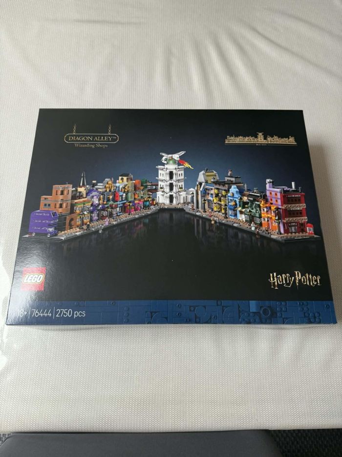 🧙‍♂️ LEGO Harry Potter – Boutiques du Chemin de Traverse (76444) – Neuf, boîte scellée ✨