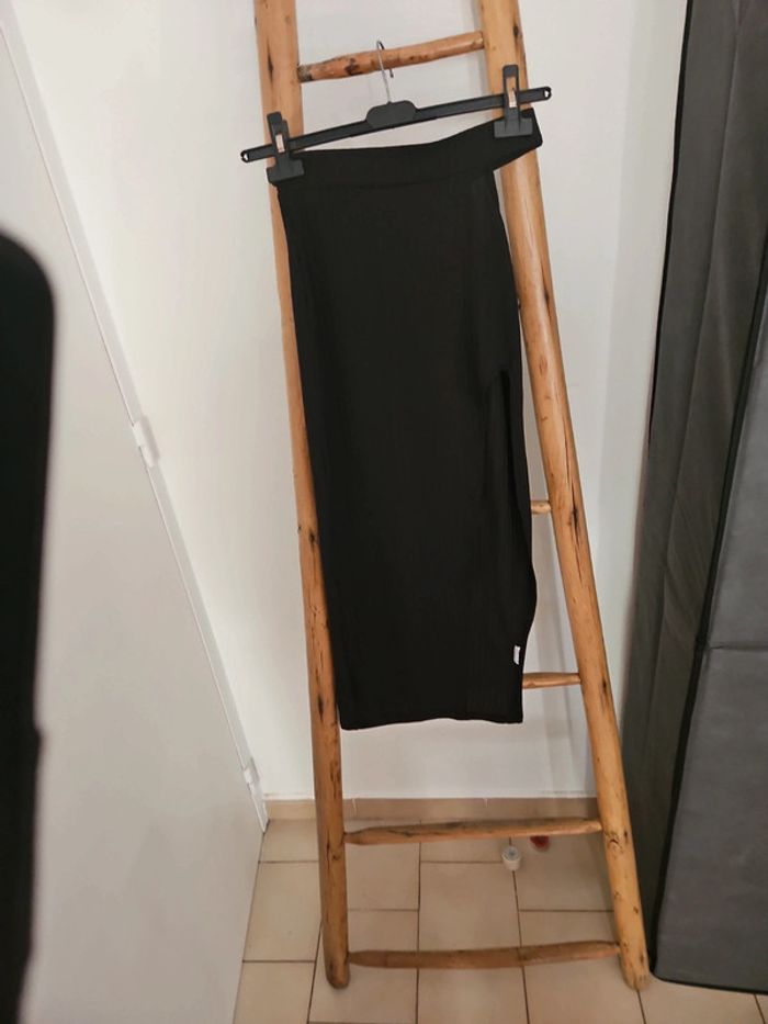 Jupe droite en fente