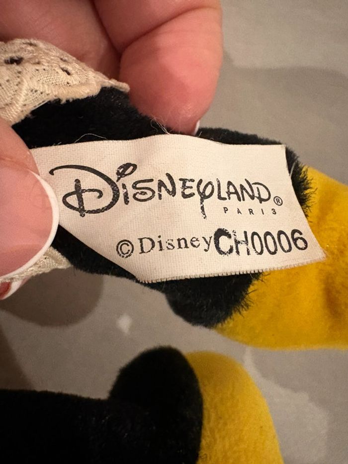 Ancienne peluche Minnie de Disneyland Paris vintage - photo numéro 3