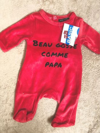 Pyjama / naissance / influx
