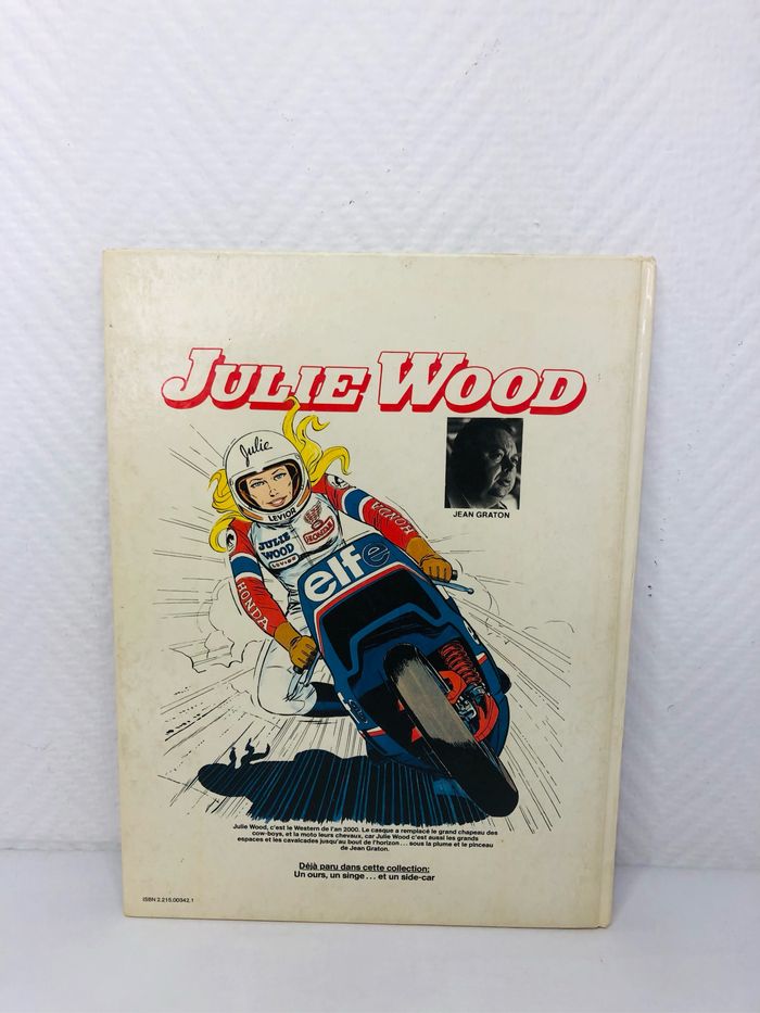 Julie Wood ouragan sur Daytona tome 7 - photo numéro 2