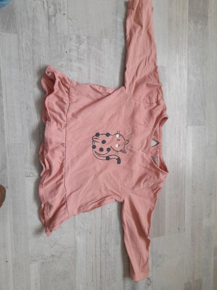 Tee shirt kiabi 18 m chat