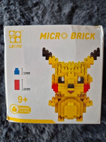 Co struction pikachu