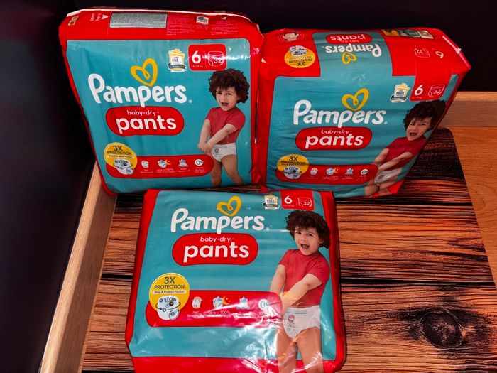 Trio- Pack De 96 Couches Pampers Baby-Dry Pants  Culotte Neuf Dans L’emballage  ( Format XXL ).