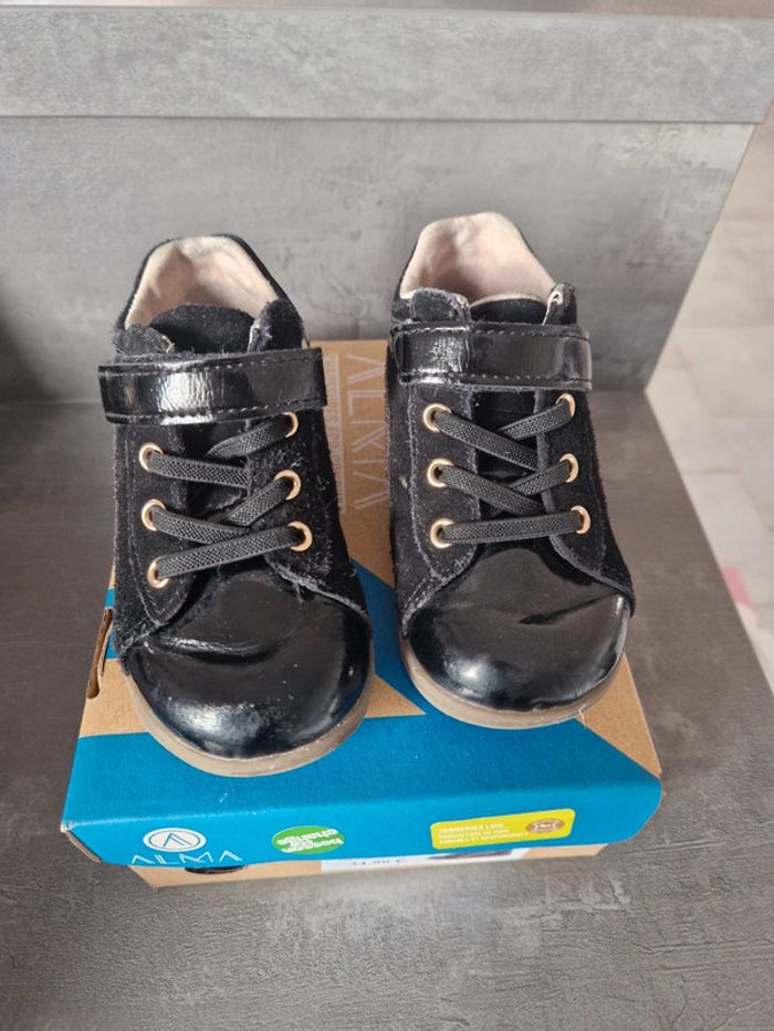 Chaussures noires vernies fille t23 - photo numéro 2