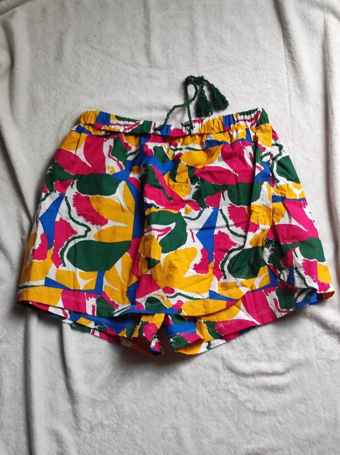 Jupe short taille M - photo numéro 2