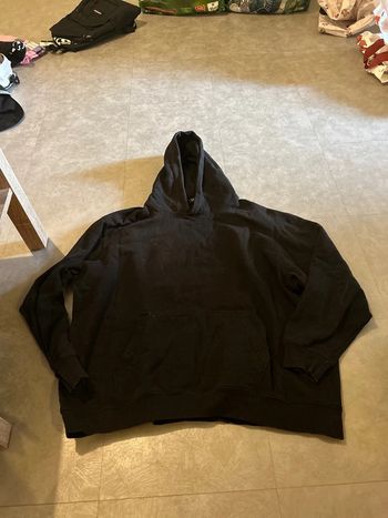 Sweat noir