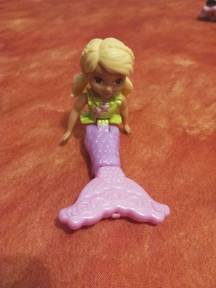 Sirène fille blonde Dora and Friends Mattel Viacom