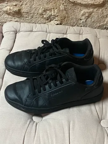 Baskets noires Reebok taille 39