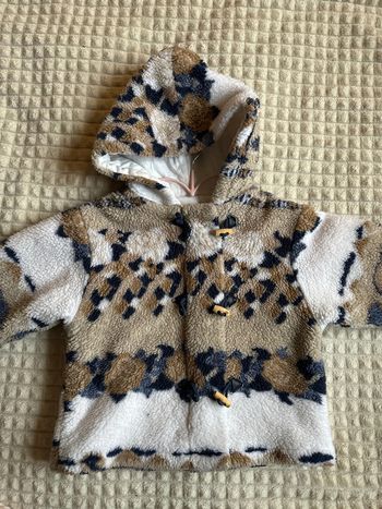 Manteau à capuche sherpa moumoute 12 mois