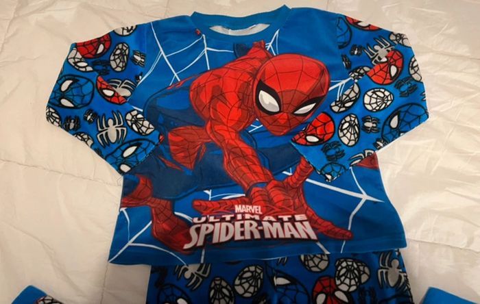 ensemble pyjama Spiderman - photo numéro 5