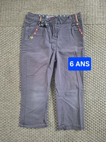 Pantacourt léger gris - 6 ans