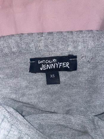 Pull épaules dénudées gris