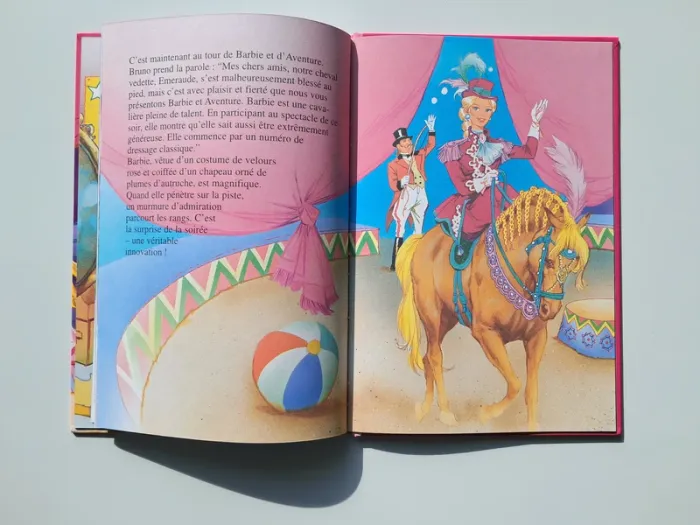 Livre Barbie écuyère de cirque - photo numéro 3