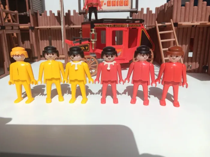 Lot figurines playmobil Vintage 1976 Fort Union Playmobil 3420. - photo numéro 5