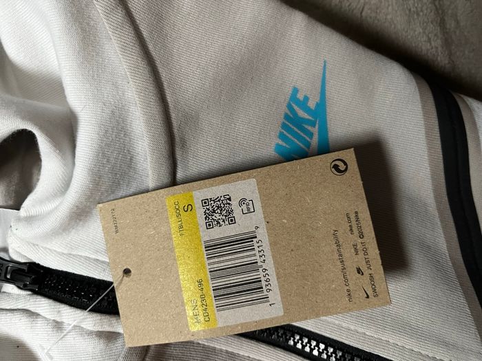 Gilet nike tech - photo numéro 4