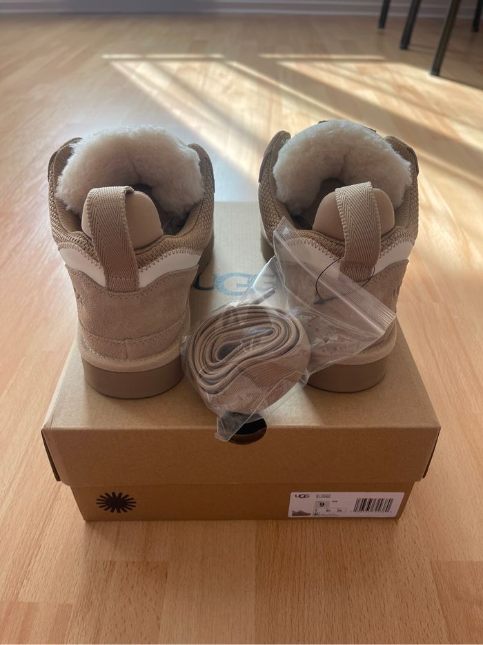 UGG Lowmel Sand - photo numéro 5