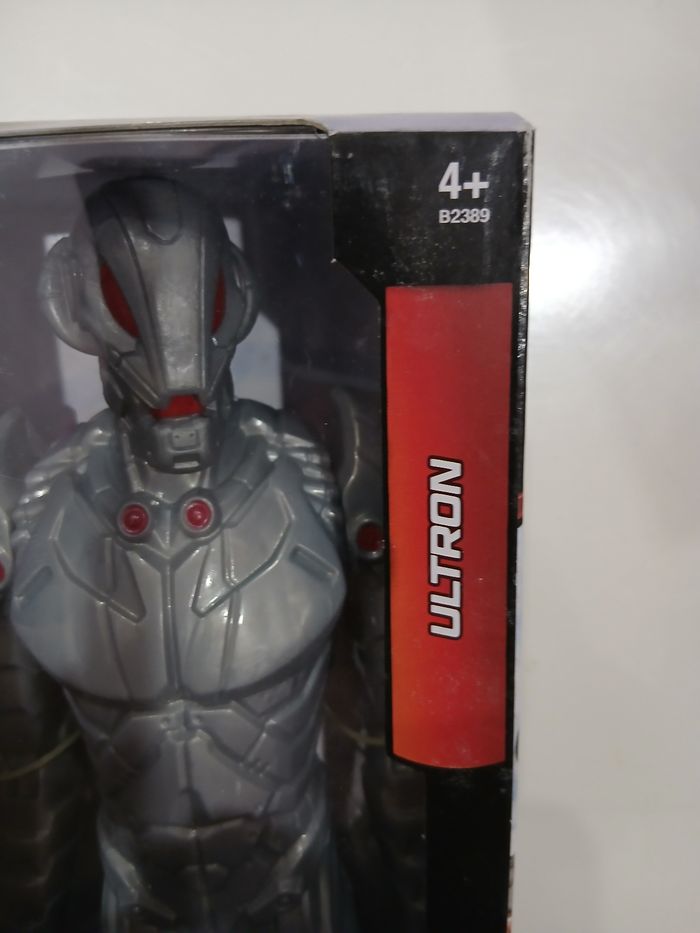 Figurine Avengers Titan héros séries Ultron 4+ - photo numéro 2