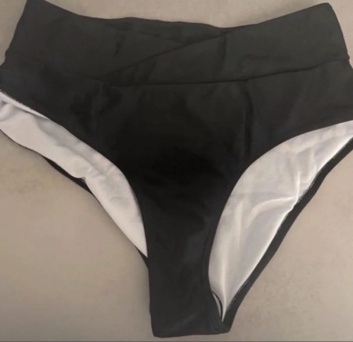 Bas de maillot de bain