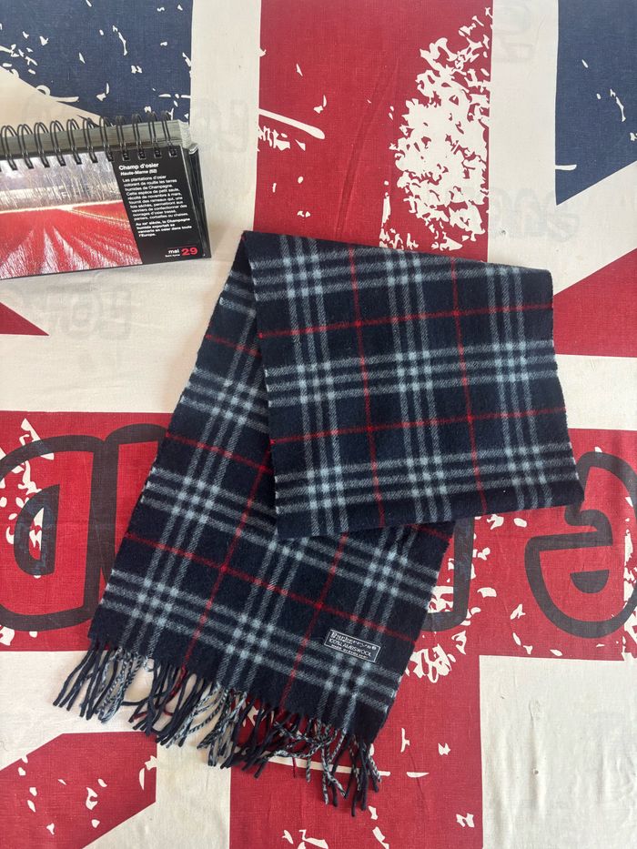 Écharpe Burberry 155cm bleu blanc et rouge grand carreau - photo numéro 3