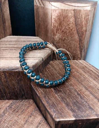 Bracelet tressé ajustable en pierre minérale de lave 4 mm–Énergie & style