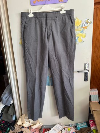 Pantalon gris, taille 42, marque Devred 