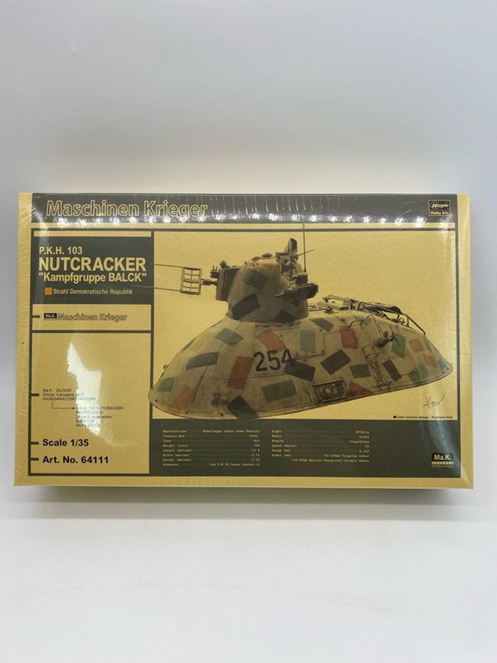 Maquette Hasegawa Maschienen Krieger Nutcracker Kampfgruppe balck