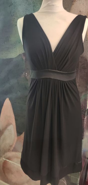 Joli robe noire