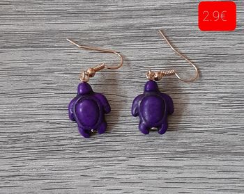 a vendre boucles d'oreilles.neuves emballees