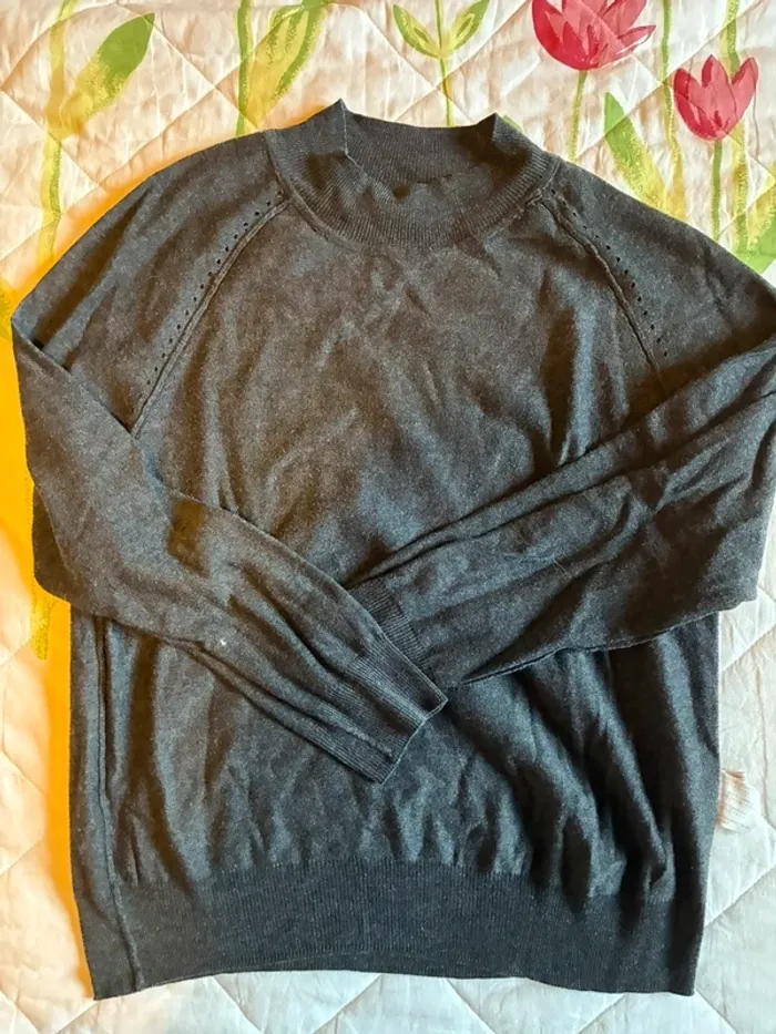 Lot de 2 pulls légers - photo numéro 2