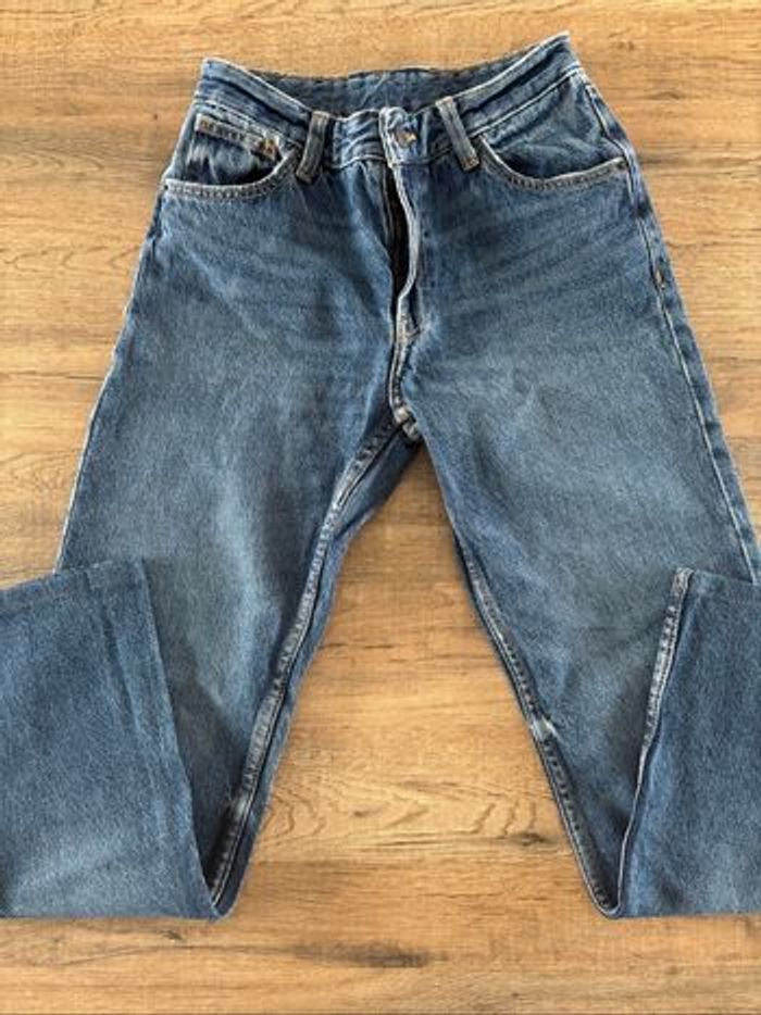 Jean coupe droite bleu marine Bershka - Taille 34 - Neuf - photo numéro 4