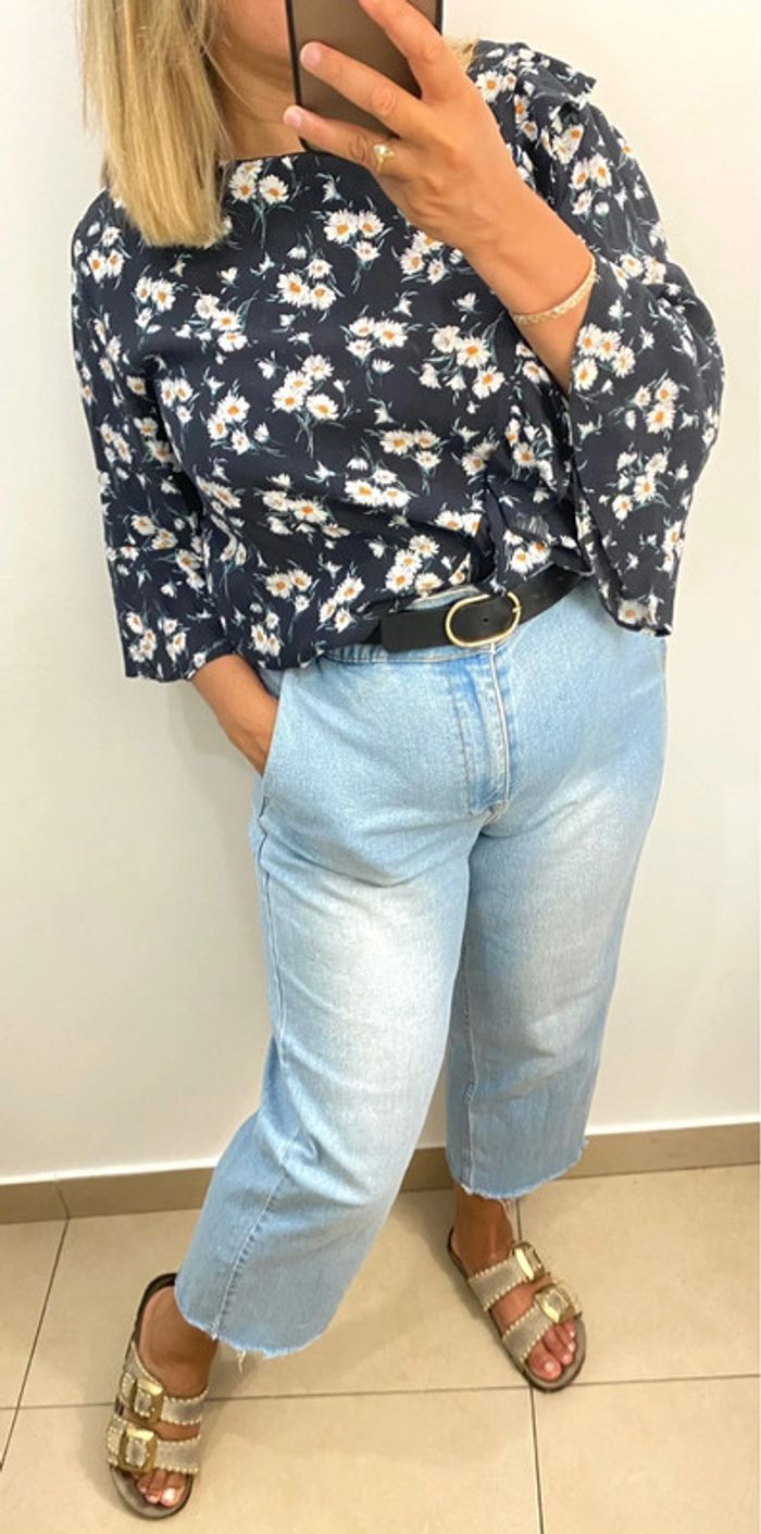 🌼 Blouse Mango noire à fleurs Taille L - photo numéro 2
