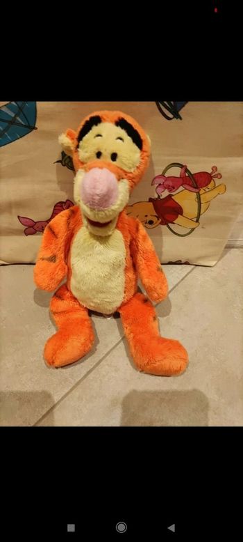 Peluche tigrou disney