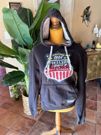 Rivaldi sweat à capuche motif vintage taille L