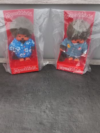Lot 2 monchhichi peluches poupons singe neuf 
