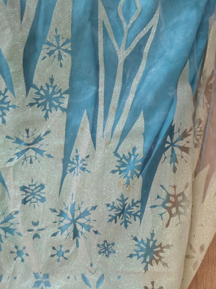 Robe déguisement Elsa la reine des neiges - photo numéro 8