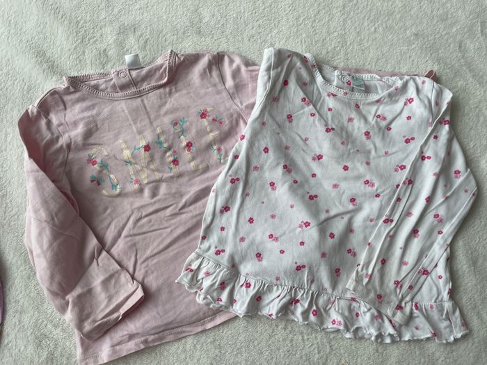 Lot 2 pulls fille 36 mois TEX – Très bon état – Peu portés