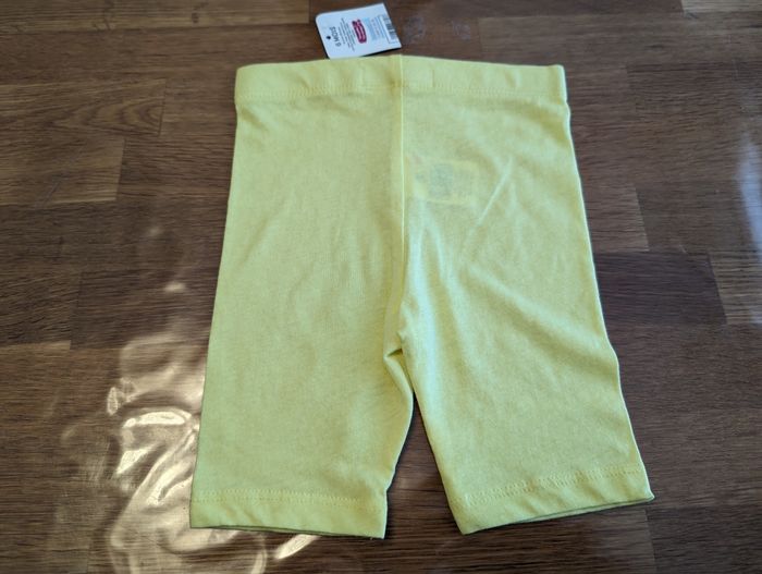 Legging court/ bermuda garçon 6 mois Bébé rêve Neuf avec étiquette - photo numéro 4