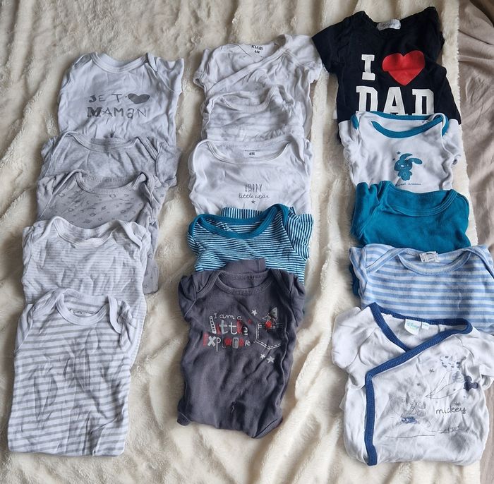 6 mois garcons - photo numéro 5